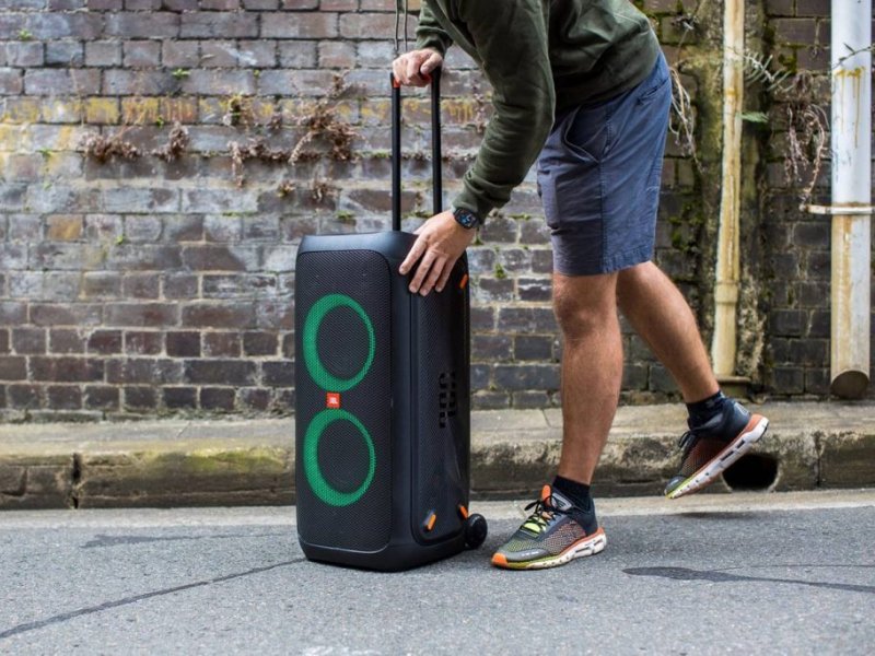 انتخاب اسپیکر پارتی باکس