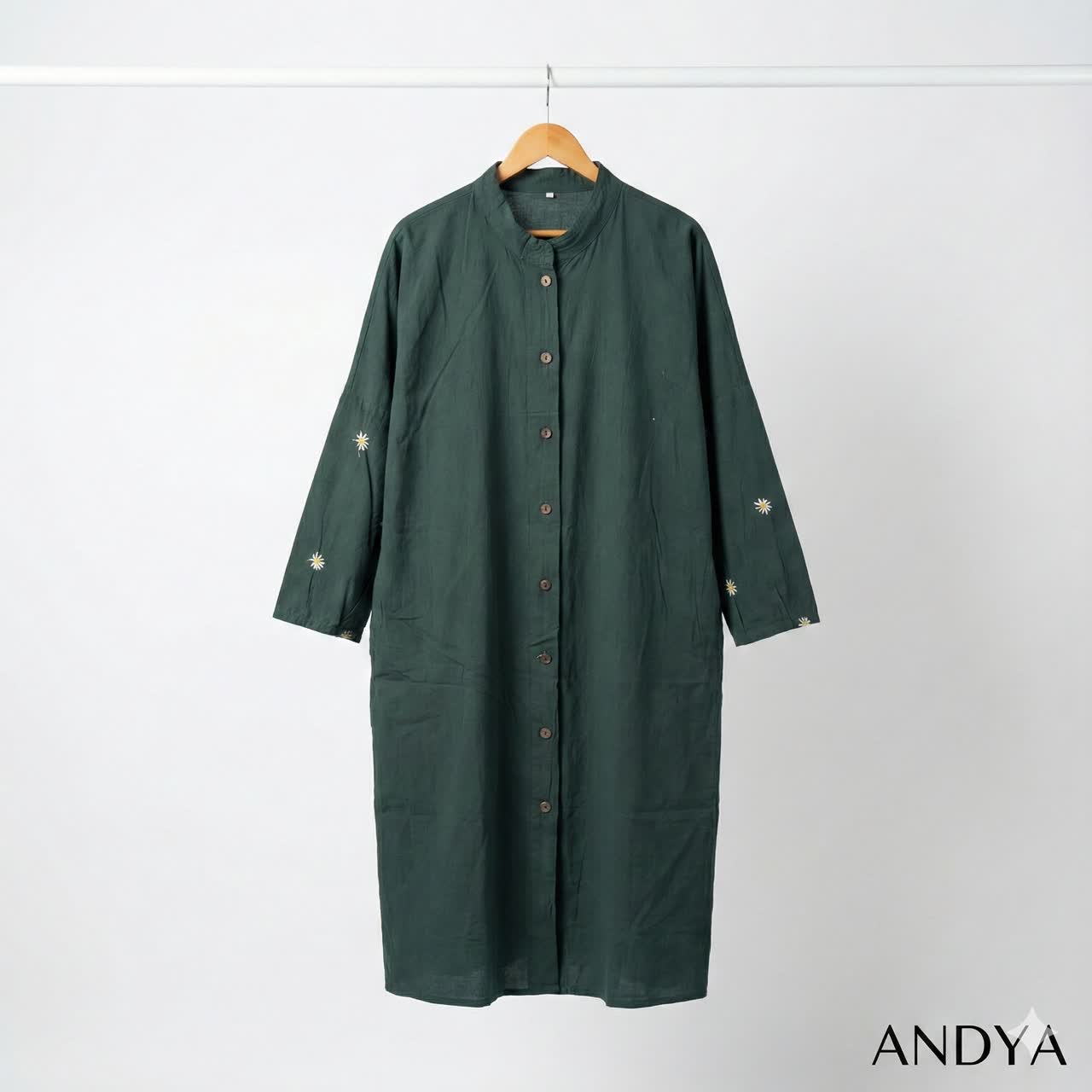 مانتو تینا یشمی